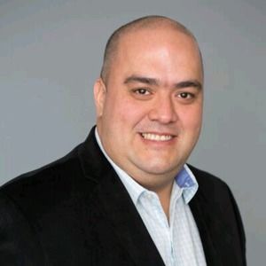 Meet your Posher, Fayron